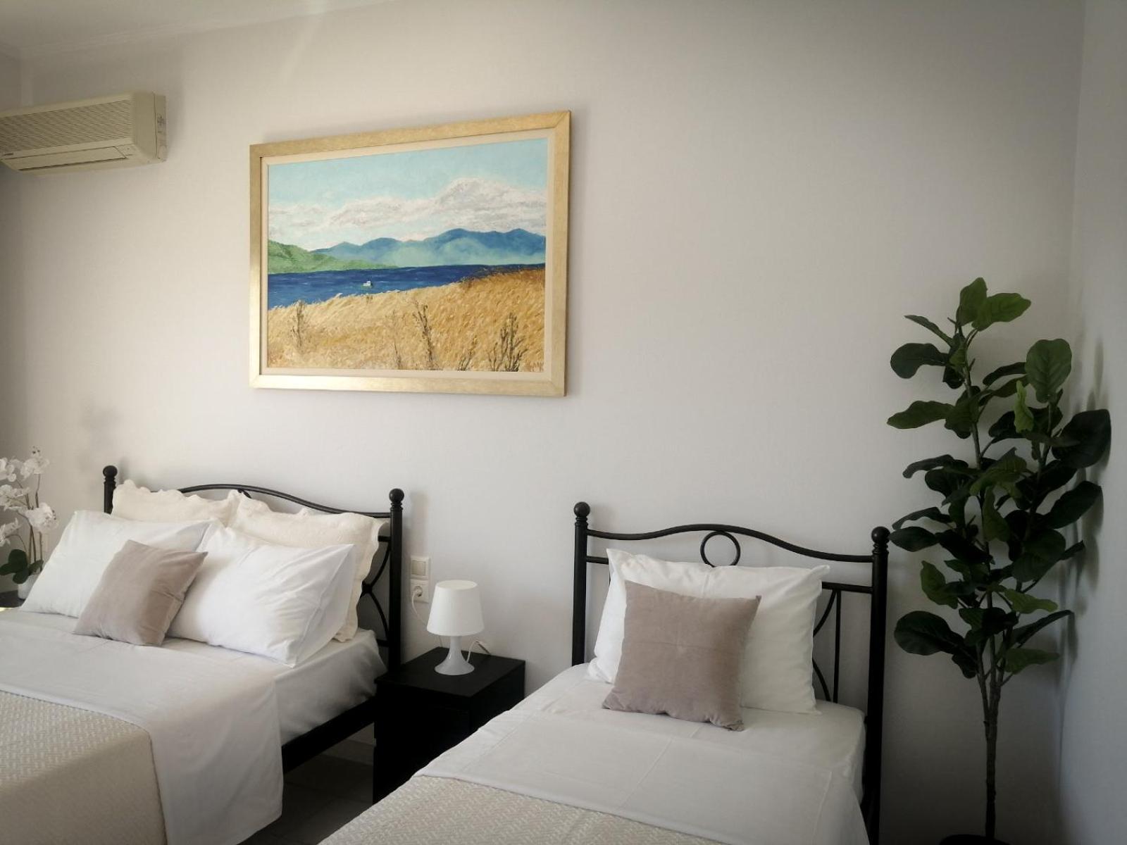 Anel Rooms Himarë Eksteriør billede